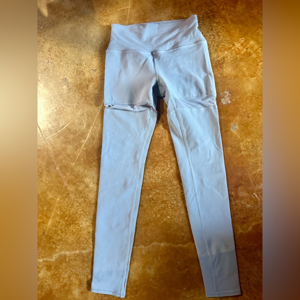 ALO Yoga Light Blue Leggings
